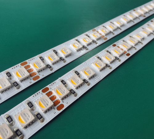 Yeni Varış 2: Yüksek kaliteli RGBW LED Şerit ışık 120 leds proje aydınlatma armatürü.